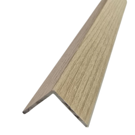 L Clip Ulmo 20x20 D56-b224 2.4mt